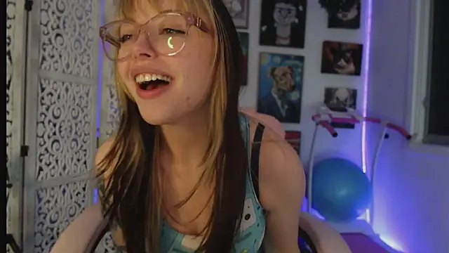 makiyahbelle Chat XXX in diretta