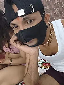 Sexy_komal02's Webcam Show