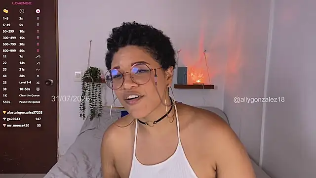 ally_gonzalezのライブXXXチャット