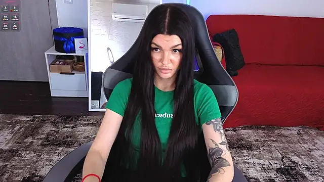 AnacondaOnn Adlı Modelin Canlı XXX Sohbeti