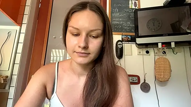 ShaylaChong Chat XXX live