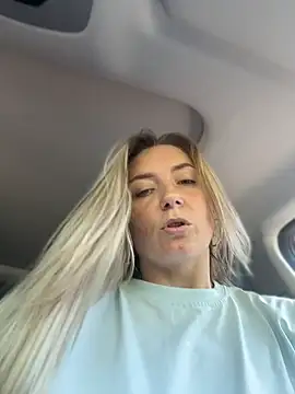 Crazy-Rosa Live XXX Chat