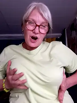 irinamaux Live XXX-chat
