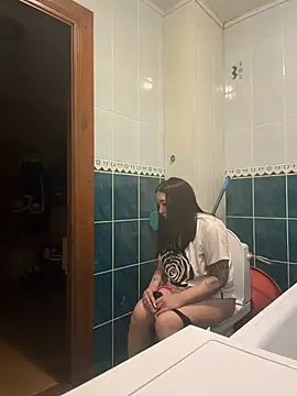 Naughtbaby_2025 Adlı Modelin Canlı XXX Sohbeti
