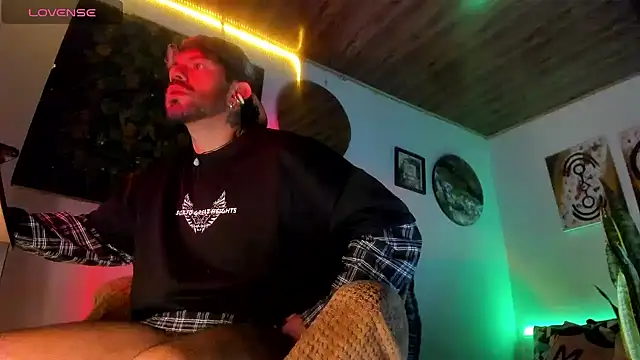 LatinMilk_ – Naživo XXX chat