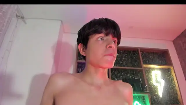 Alex_it0_ Chat XXX live