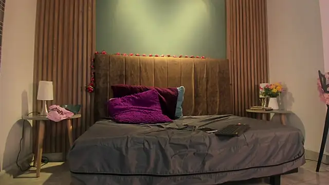 HannaWen_ Adlı Modelin Canlı XXX Sohbeti