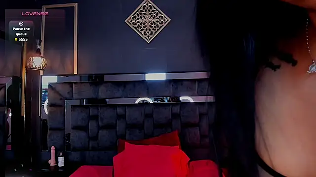 Aniajoness_ Chat XXX in diretta