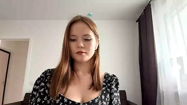 LauranAngelbeck's Live XXX Chat