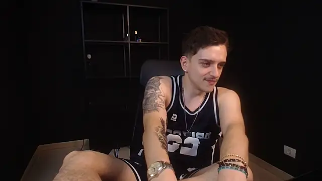 FelixStarkk live XXX chat
