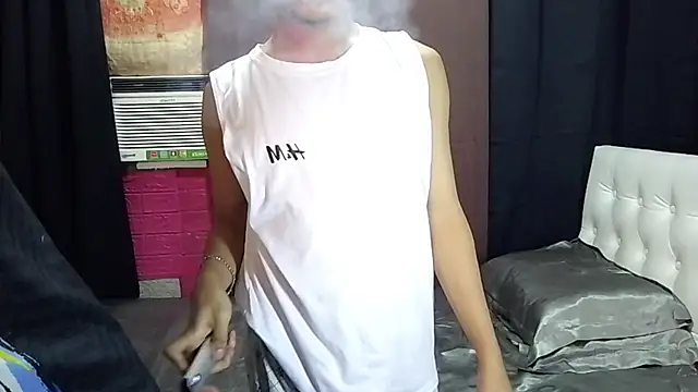 Urloverhardcock Chat XXX live