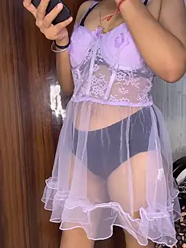 Czat XXX na żywo – Romantic_couple69