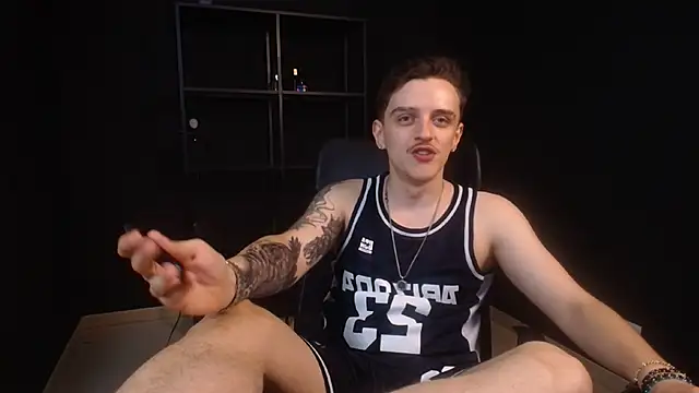 FelixStarkk – Naživo XXX chat