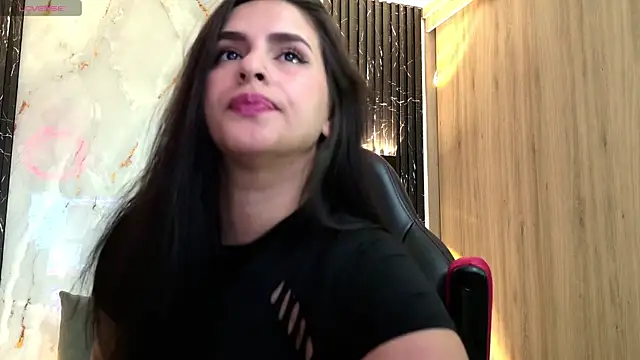 ChloeHolmes 라이브 XXX 채팅