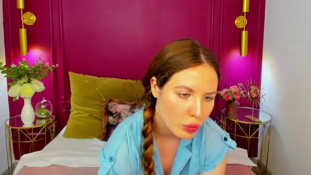 MonaRicci Adlı Modelin Canlı XXX Sohbeti