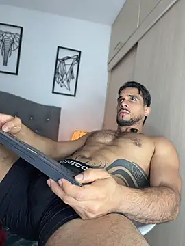 Maximiliano_ford লাইভ XXX চ্যাট