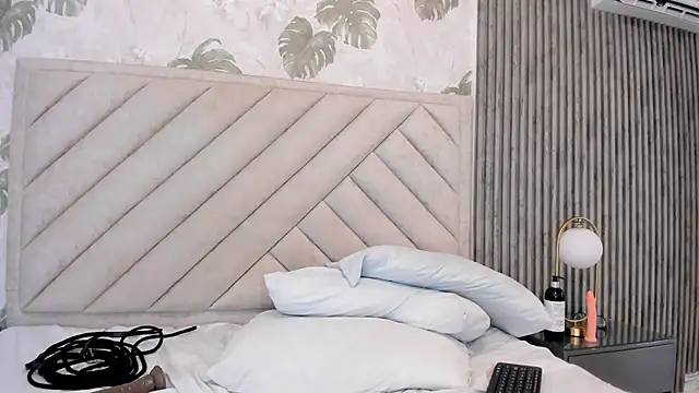 Chat XXX ao vivo de _Miathompson