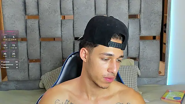 Онлайн чат XXX orionblaze69_