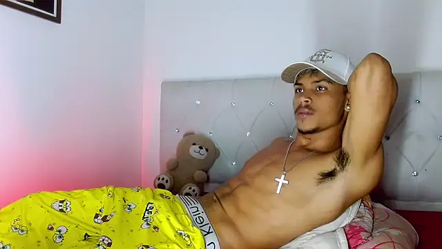 Angel_foxc13: απευθείας συνομιλία ΧΧΧ