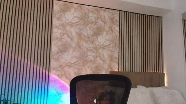 JuliRamirez's Live XXX Chat