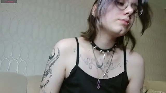 KellePourier 라이브 XXX 채팅