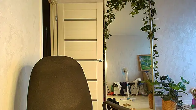 LioraWeiss Live XXX-chat