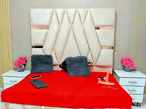 HelenDavied's Live XXX Chat