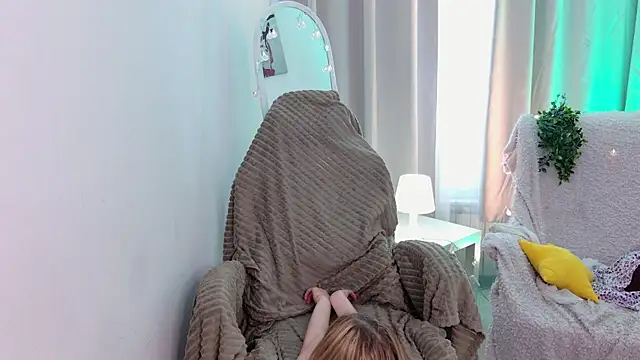 MilanaRayy's Live XXX Chat