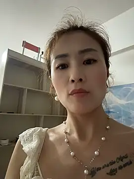 okgirl_23's Live XXX Chat
