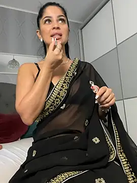 _adelle Chat XXX in diretta