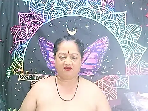 Chat +18 de matureindian ao vivo