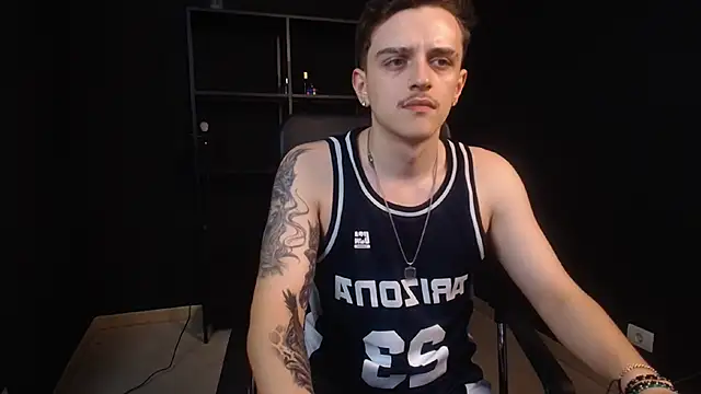 Chatroom XXX en direct de FelixStarkk