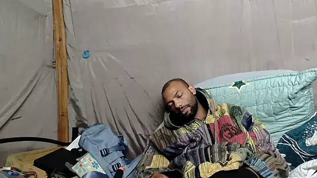 Chat +18 de Camodick ao vivo