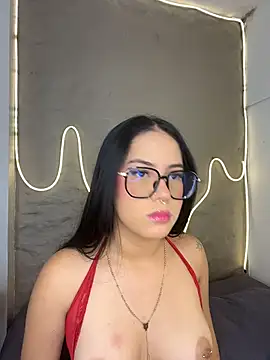 Zoebluntone's Live XXX Chat