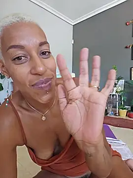 Chatroom XXX en direct de Goldenlace
