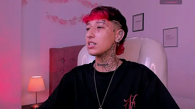 Luci_Rose's Live XXX Chat