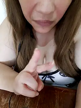 Chatroom XXX en direct de Madam_bezzzoul