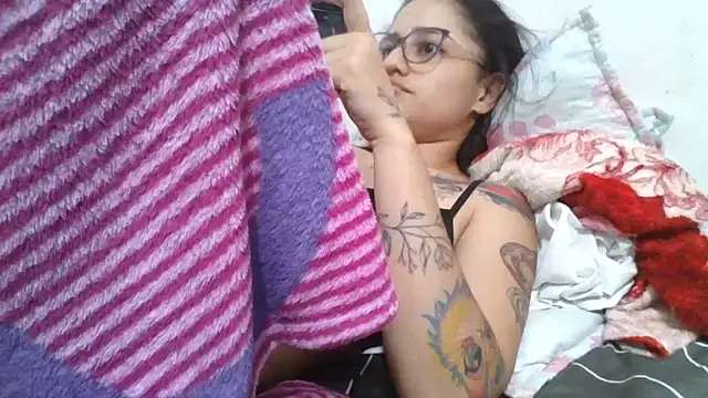 Chat +18 de girl_tits ao vivo