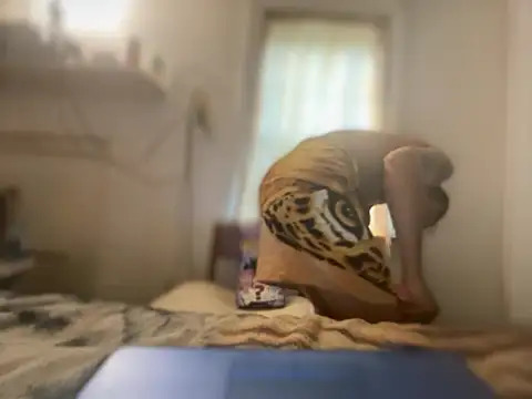 Chatroom XXX en direct de ThrowedWorldWide