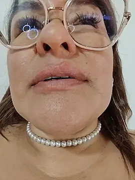 AlexxiaaMatのライブXXXチャット