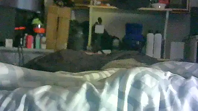 CR3M3_FIR3's Live XXX Chat