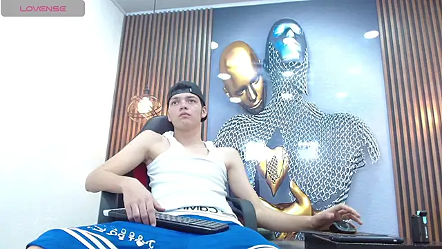 AlejoBussnek webcam show