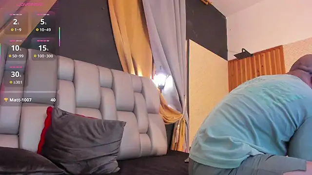 Chatroom XXX en direct de Luke__09