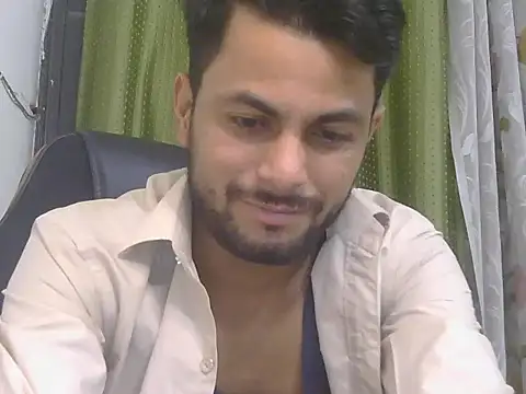 Stubborndesiboy Chat XXX in diretta