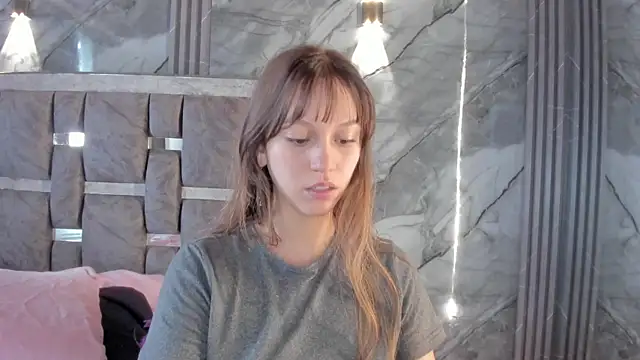 צ'אט XXX בשידו ר חי של Manson_and_Zoe