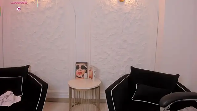 VeronicaBlue's Live XXX Chat