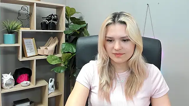 SweetLilyxo Live XXX-Chat