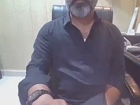 Živý XXX chat hairymaster95