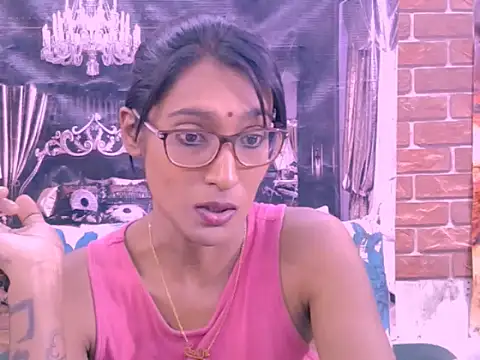 IndianRebel4u2Luv's Live XXX Chat