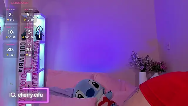 CherrySeraphine1 élő XXX-chatje